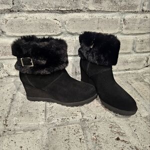 Koolaburra By UGG Koolaburra W Elladine Black  Hidden Heel  Boots Size 6 New